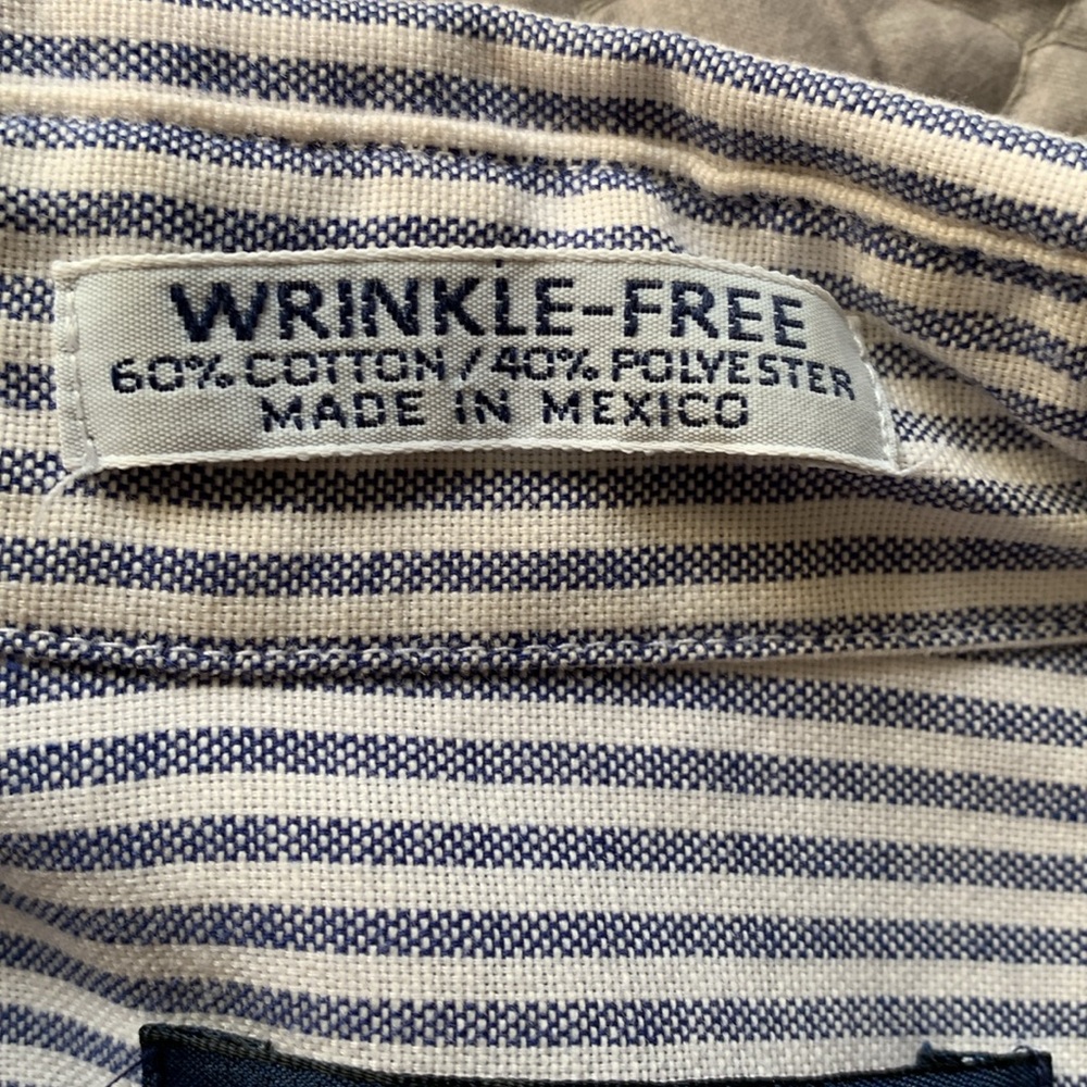 Manhattan Shirtmakers Blue and White Striped Men's Button-Up Shirt EUC - Picture 5 of 7